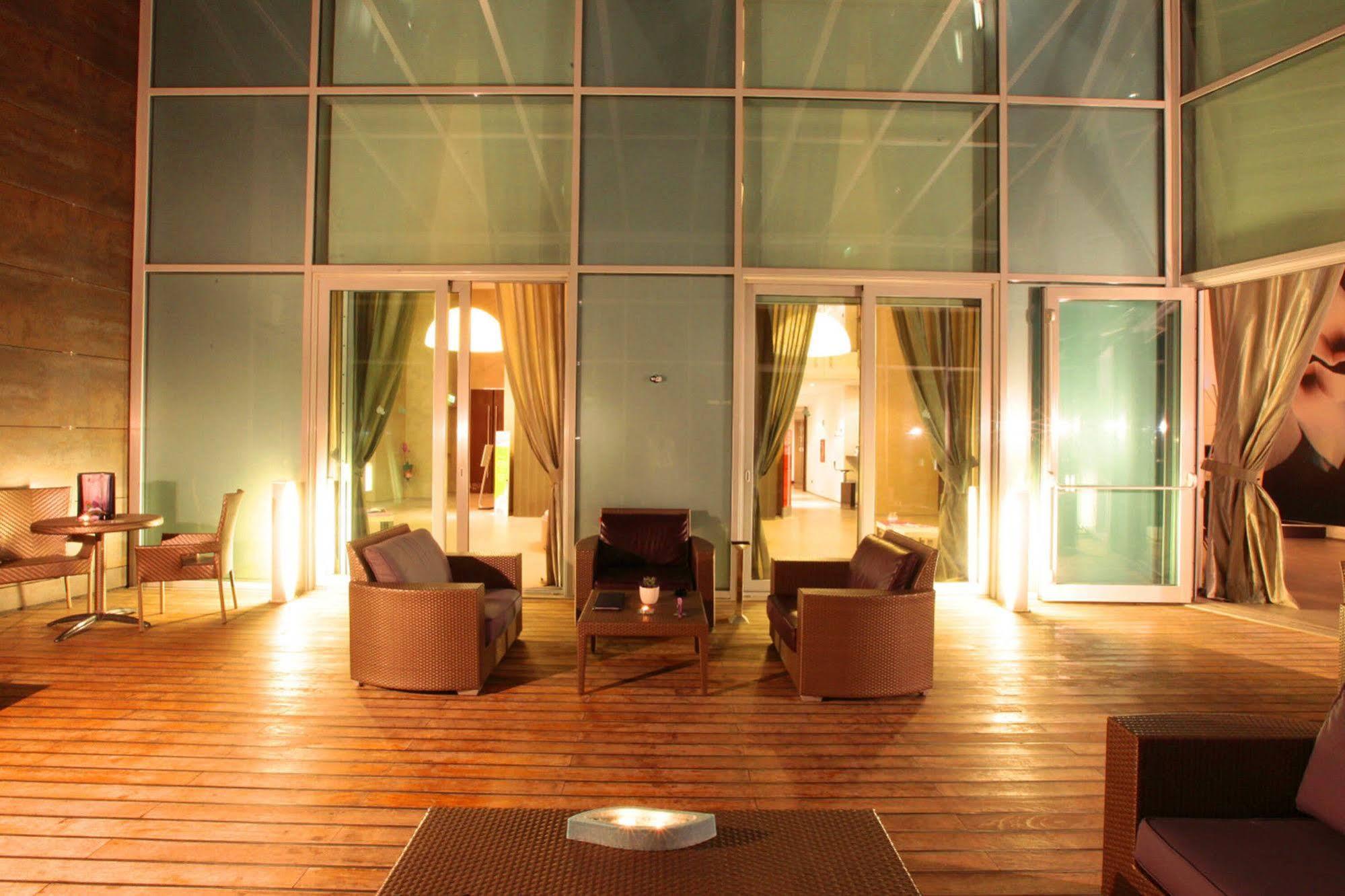 Hotel For You Cernusco Sul Naviglio Eksteriør bilde